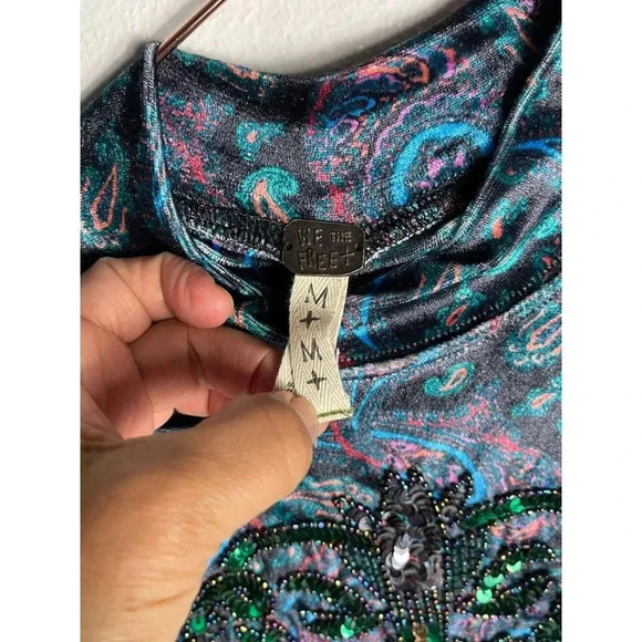 Free People Womens L'amour Tee Embellished Front Bell Cuffs Blouse Black Top M - Picture 9 of 12